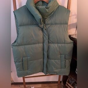 American Eagle Outfitters Green Puffer Jacket